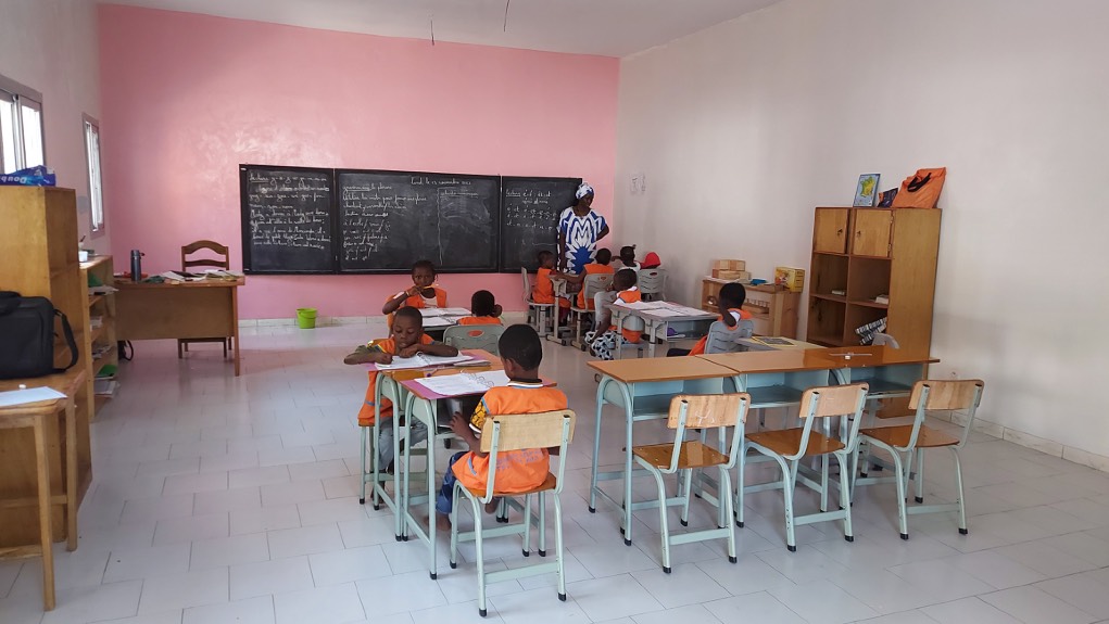 Classe rose école la Source Sénégal